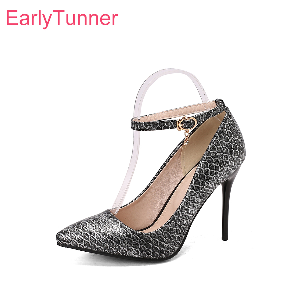 Leather Classic Strap - Sapatos Femininos Clássicos Novos em Prata